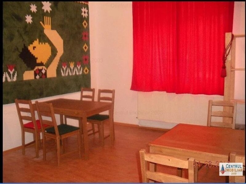 Dacia, Polona, parter in vila, nemobilat, curte comuna