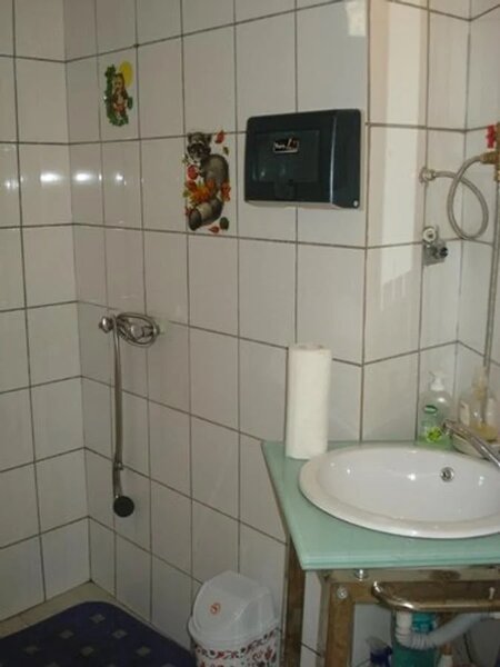 Dacia, Polona, parter in vila, nemobilat, curte comuna